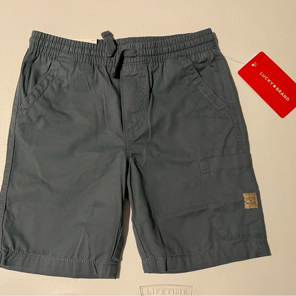 Lucky Brand Boys Gray NEW Pocket Shorts, Size 7